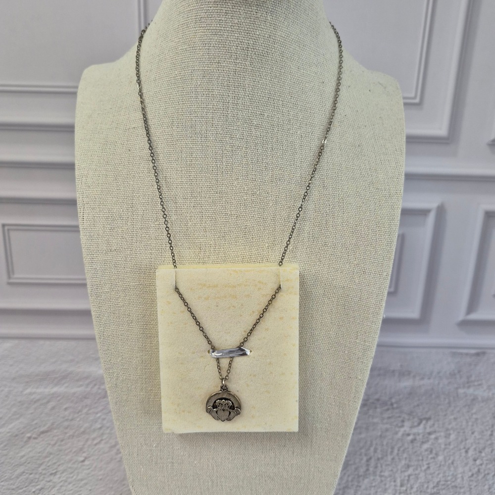 Irish Claddagh Pendant Necklace Silver Tone Celtic Heart Crown Hands 18 Inch‎
